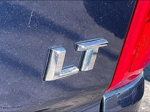 Used 2023 Chevrolet Silverado 1500 LT image 8