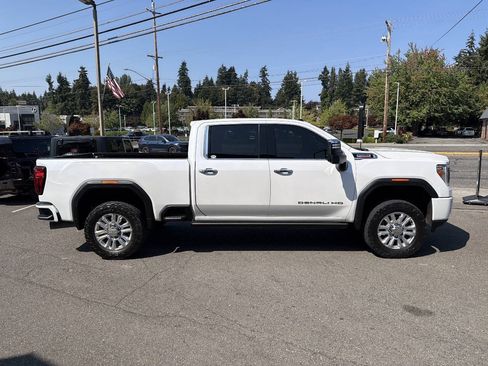 Used 2021 GMC Sierra 3500 Denali w/ Denali Ultimate Package AWD/4WD image 12