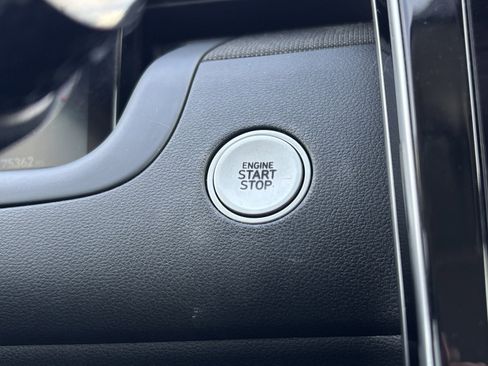 Used 2022 Hyundai Tucson Limited image 9