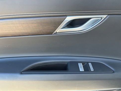 Used 2021 Genesis GV80 3.5T image 16