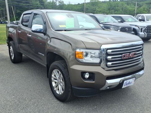 Used 2016 GMC Canyon SLT w/ Driver Alert Package AWD/4WD image 3
