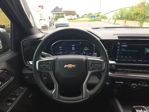 Used 2024 Chevrolet Silverado 1500 LTZ w/ LTZ Convenience Package II image 23