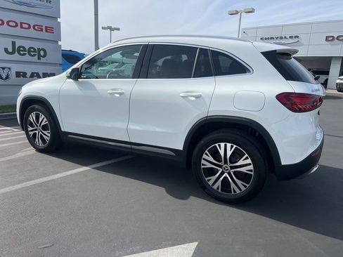 Used 2025 Mercedes-Benz GLA 250 4MATIC image 24