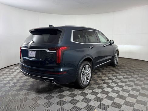 Certified 2025 Cadillac XT6 Premium Luxury image 22