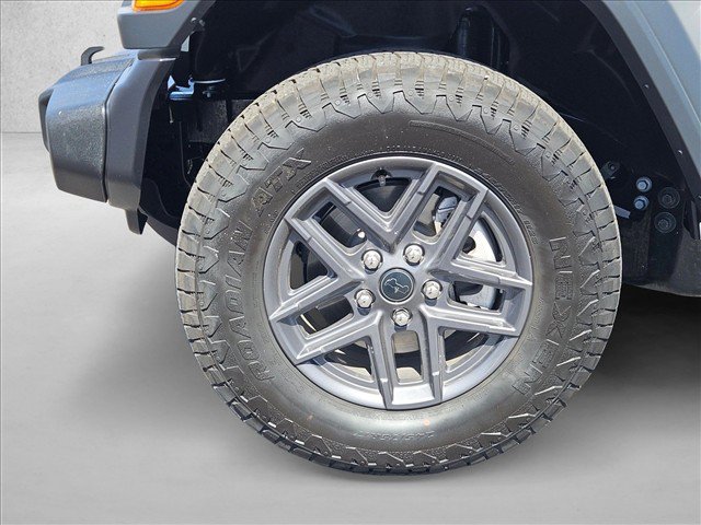 Used 2026 Jeep Wrangler Unlimited Sport AWD/4WD image 28