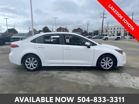 Used 2024 Toyota Corolla LE FWD image 6