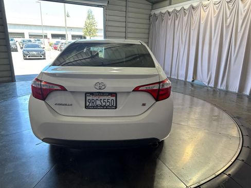 Used 2015 Toyota Corolla S FWD image 5