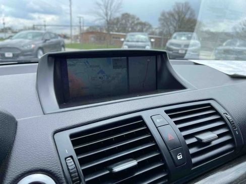 Used 2013 BMW 135i Convertible image 6