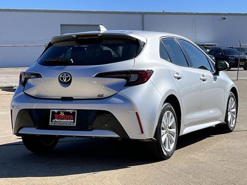 Used 2024 Toyota Corolla SE image 4