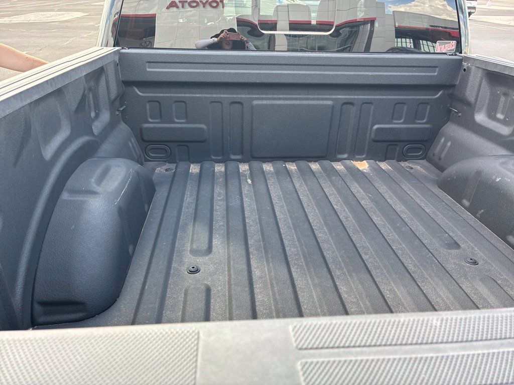 Used 2025 Ford F150 XLT w/ Equipment Group 302A MID AWD/4WD image 8