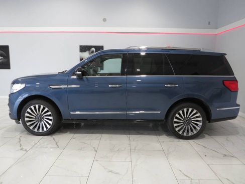Used 2018 Lincoln Navigator Reserve w/ Technology Package AWD/4WD image 7