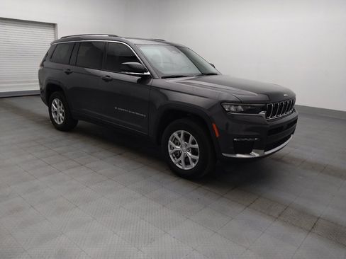 Used 2023 Jeep Grand Cherokee L Limited RWD image 11