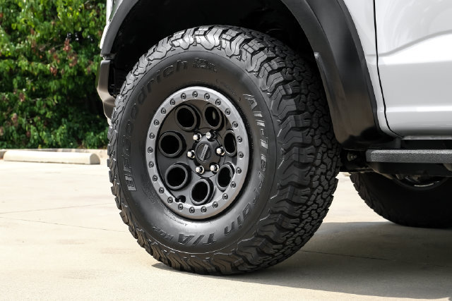 Used 2025 Ford F150 Raptor AWD/4WD image 72