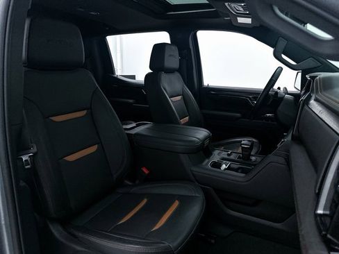 Used 2023 GMC Sierra 1500 AT4 w/ AT4 Preferred Package image 33