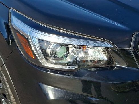 Used 2019 Subaru Forester Sport image 11