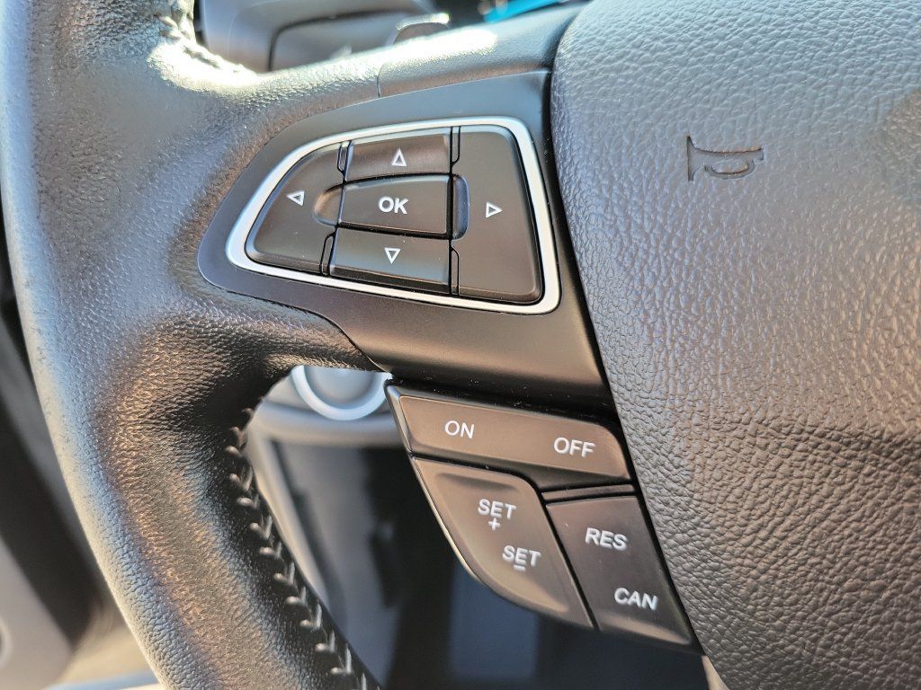Certified 2018 Ford Escape SE w/ SE Sport Appearance Package AWD/4WD image 22