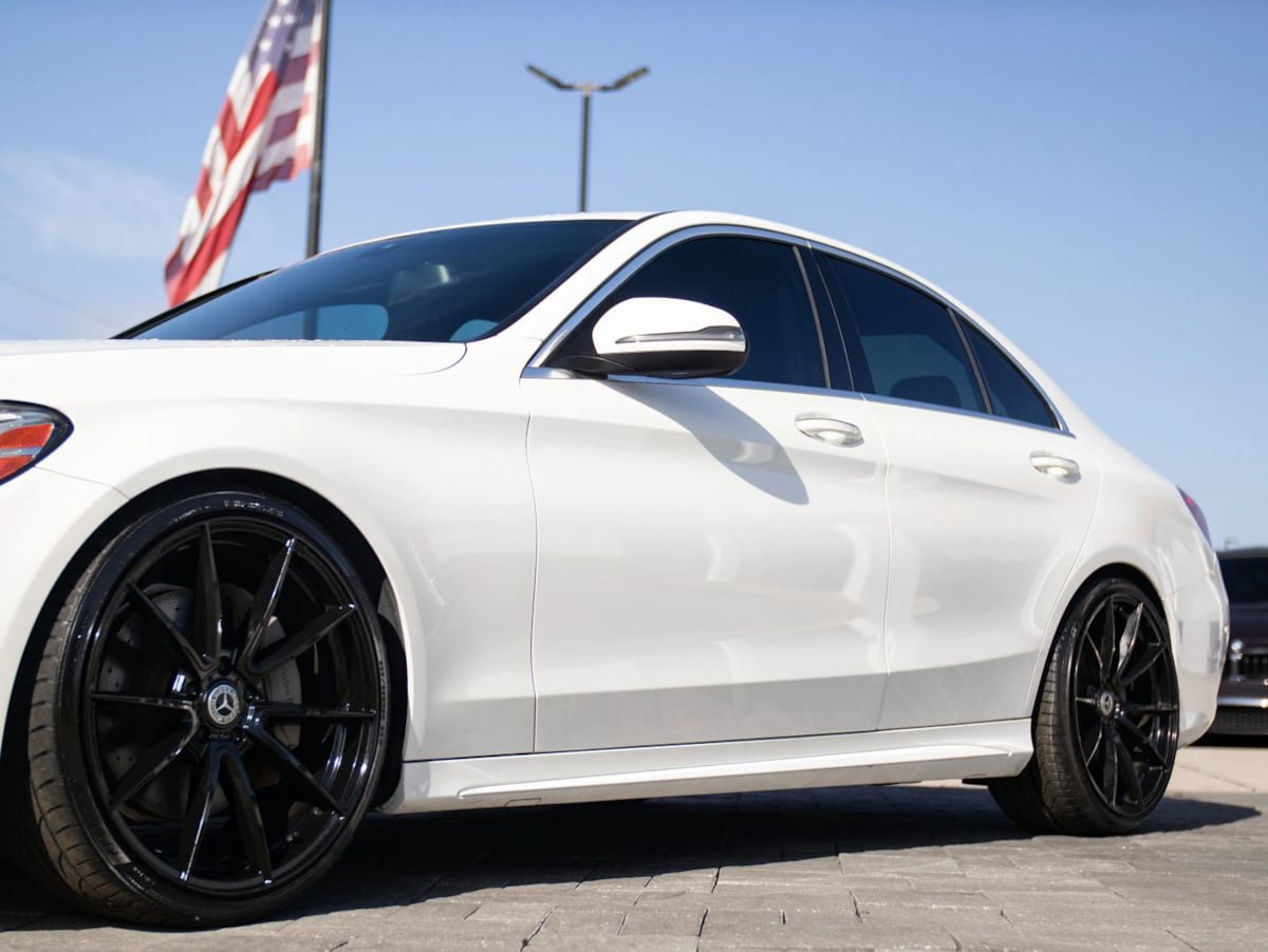 Used 2016 Mercedes-Benz C 300 Sedan image 7