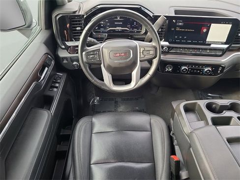 Used 2024 GMC Sierra 1500 SLT image 16