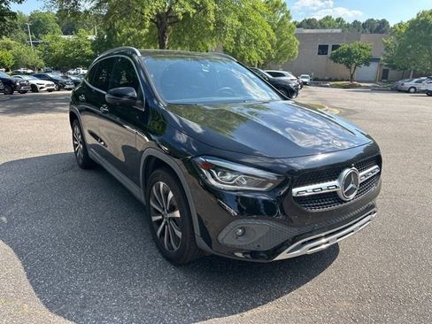 Used 2021 Mercedes-Benz GLA 250 image 3