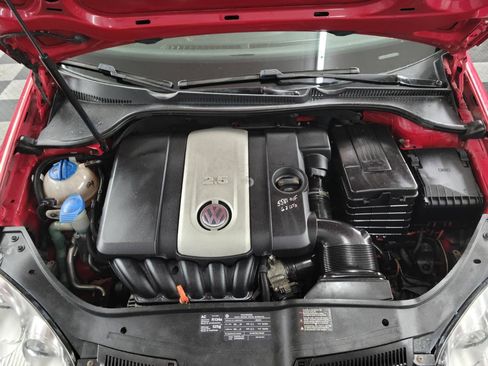 Used 2009 Volkswagen Rabbit S image 28