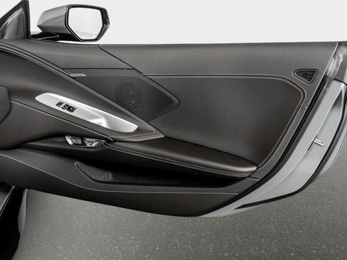 Used 2025 Chevrolet Corvette Z06 image 41