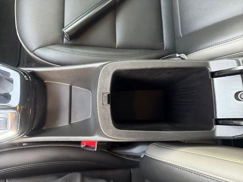 Used 2024 Chevrolet Trax ACTIV w/ Sunroof Package image 38