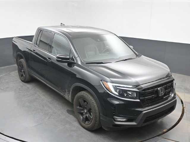 Used 2025 Honda Ridgeline Black Edition image 13