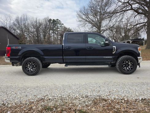 Used 2021 Ford F250 Lariat w/ Lariat Value Package image 5