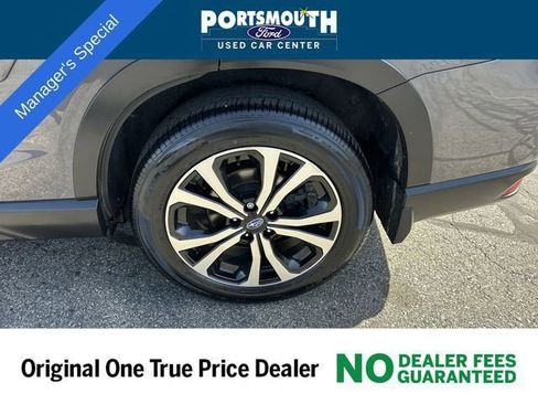Used 2023 Subaru Forester Limited image 28