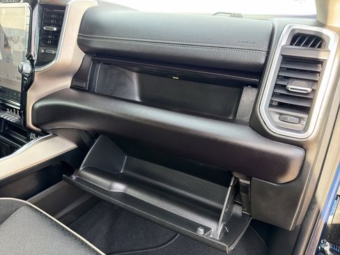 Used 2024 RAM 3500 Laramie image 34