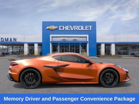 New 2026 Chevrolet Corvette Z06 w/ Stealth Interior Trim Package RWD image 6