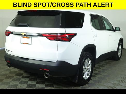 Used 2023 Chevrolet Traverse LS w/ Safety Package AWD/4WD image 8