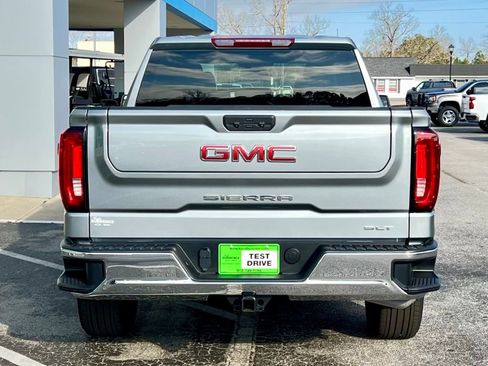 Used 2025 GMC Sierra 1500 SLT image 5