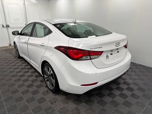 Used 2015 Hyundai Elantra Sport FWD image 4