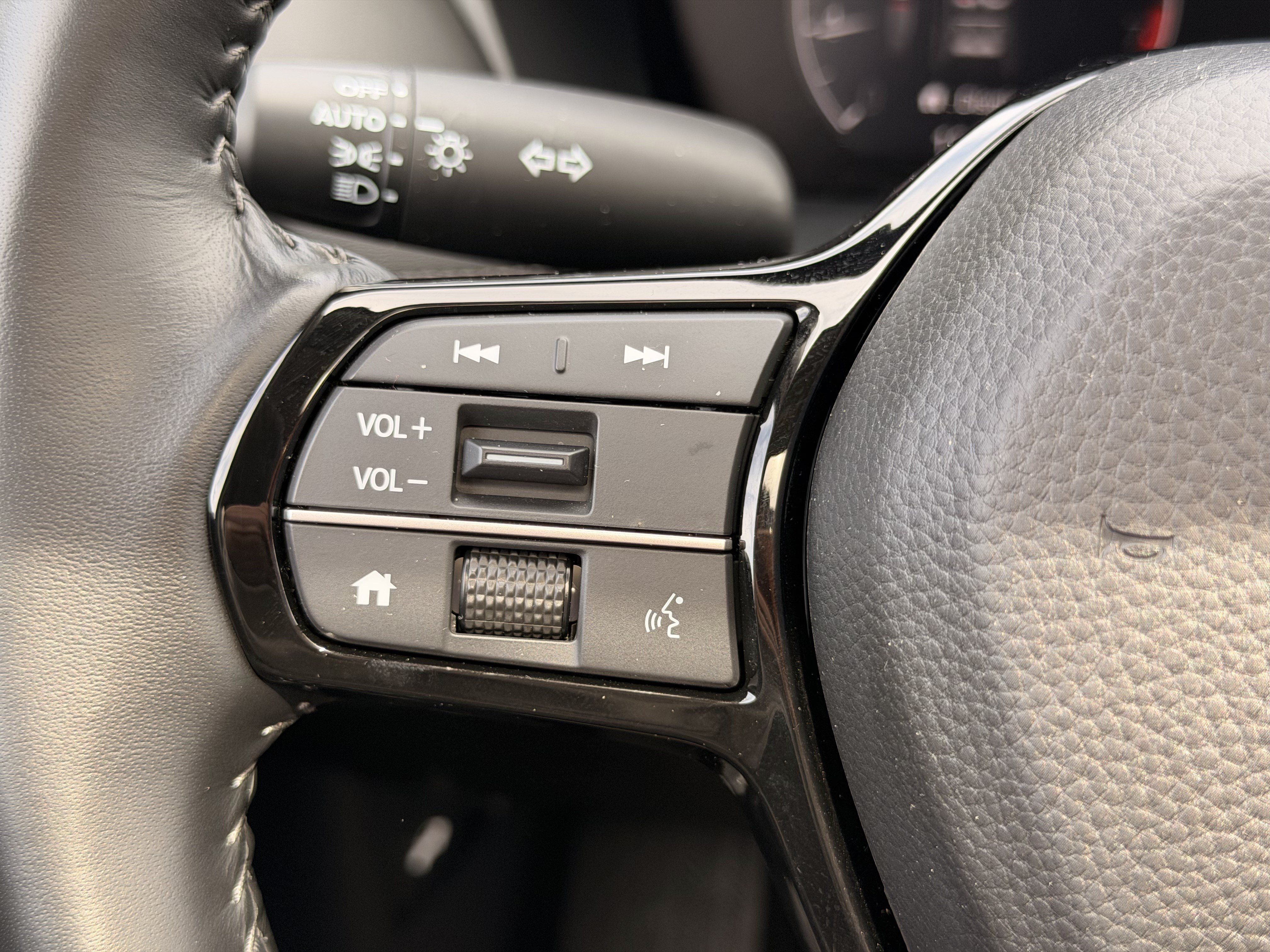 Used 2026 Honda HR-V EX-L image 24