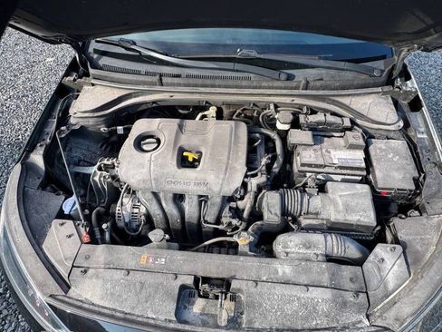 Used 2020 Hyundai Elantra Value Edition image 24