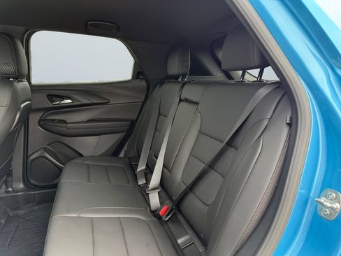 Used 2025 Chevrolet TrailBlazer RS w/ Convenience Package FWD image 13