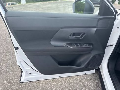New 2026 Nissan Kicks S FWD image 19