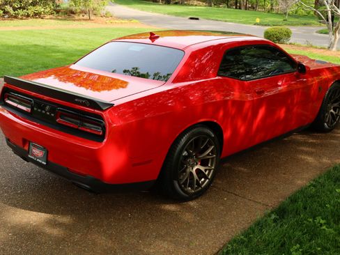 Used 2017 Dodge Challenger SRT Hellcat image 58