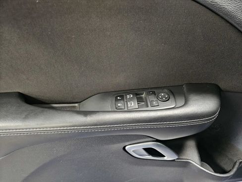 Used 2022 Dodge Challenger GT RWD image 10