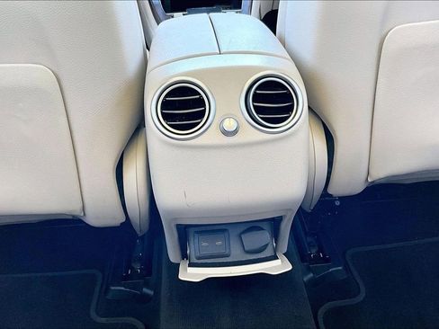 Used 2022 Mercedes-Benz GLC 300 GLC 300 image 20