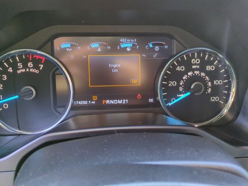 Used 2016 Ford F150 Lariat w/ Equipment Group 501A Mid image 20