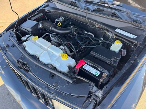 Used 2008 Jeep Liberty Sport w/ Popular Equipment Group image 23