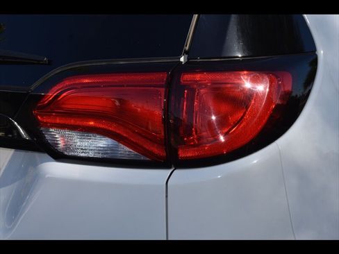 Used 2022 Chrysler Voyager LX w/ Fleet Security Group FWD image 50