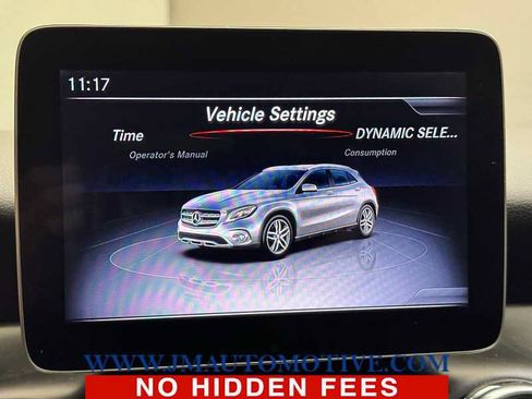 Used 2018 Mercedes-Benz GLA 250 4MATIC image 31