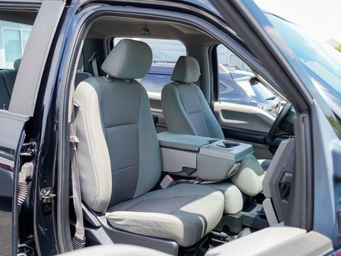 Used 2018 Ford F250 XL w/ STX Appearance Package RWD image 20