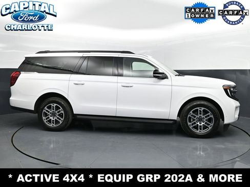 Used 2025 Ford Expedition Max Active AWD/4WD image 28