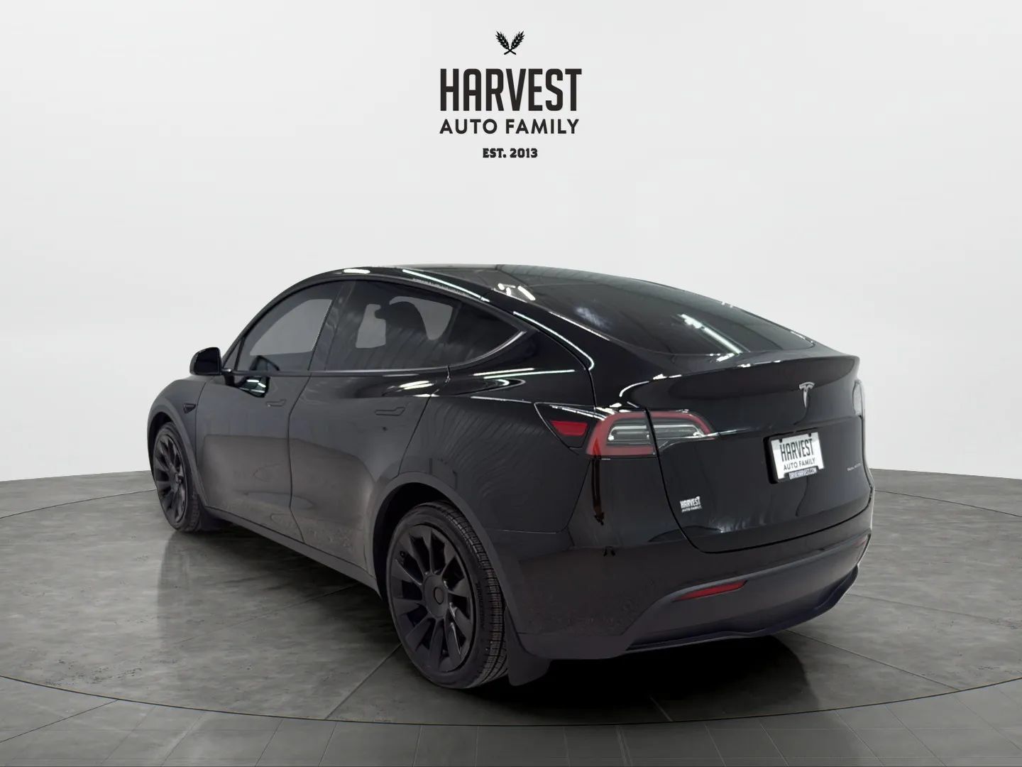 Used 2022 Tesla Model Y Long Range AWD/4WD image 4