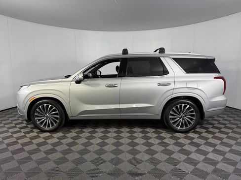 Used 2023 Hyundai Palisade Calligraphy FWD image 11
