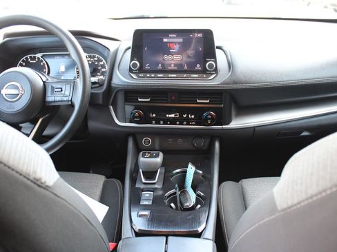 Used 2023 Nissan Rogue SV FWD image 47